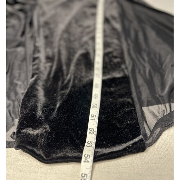 Ronnie Nicole Black Velvet Maxi Dress Mesh Panels Witchy Women 10‎ Whimsygoth - Picture 9 of 9